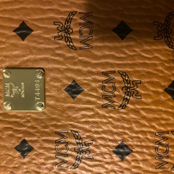 MCM BACKPACK - Picture 3 of 5